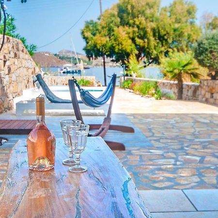 Patmos Exclusive Villas Skála Værelse billede