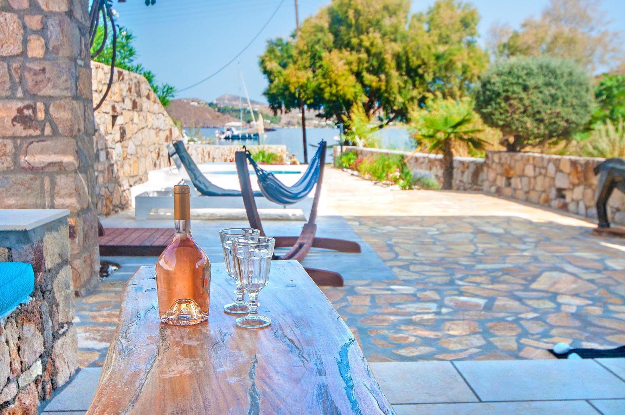 Patmos Exclusive Villas Skála Værelse billede