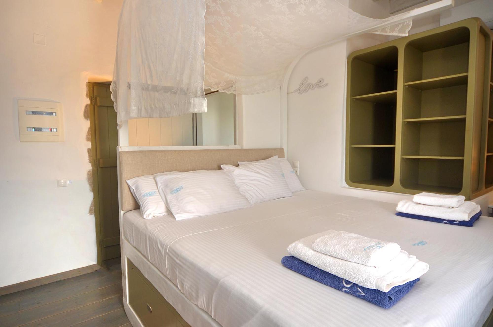Patmos Exclusive Villas Skála Værelse billede