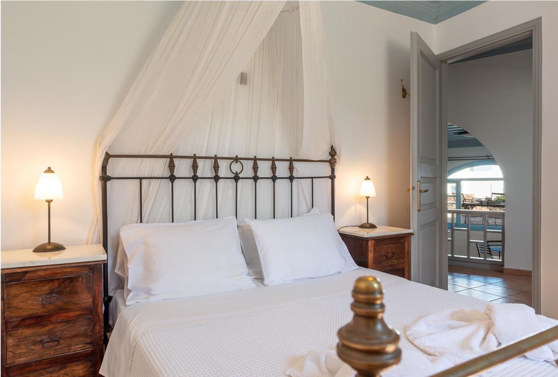 Patmos Exclusive Villas Skála Værelse billede